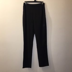 Women’s cropped black dress pants